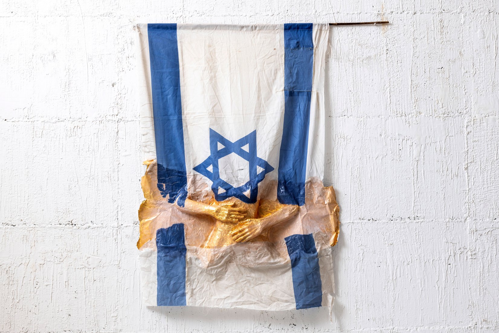 Earth core sculpture by Dana Bloom